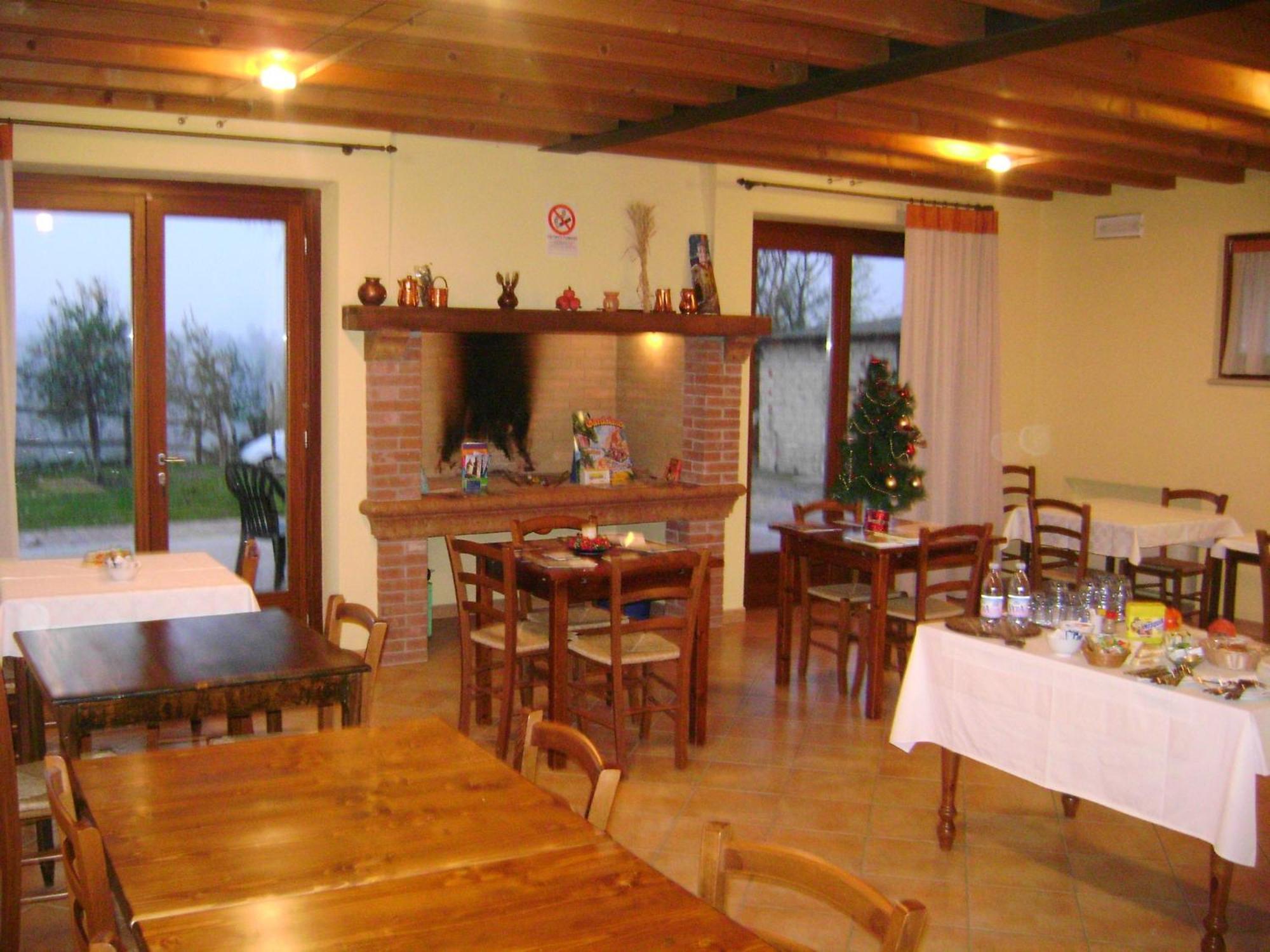 Agriturismo Le Sigalette Salionze Eksteriør billede