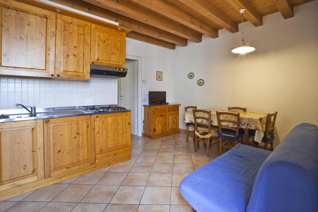 Agriturismo Le Sigalette Salionze Eksteriør billede